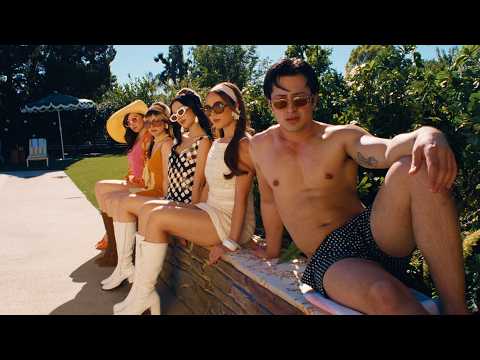 Laufey - Madwoman (Official Music Video) thumbnail